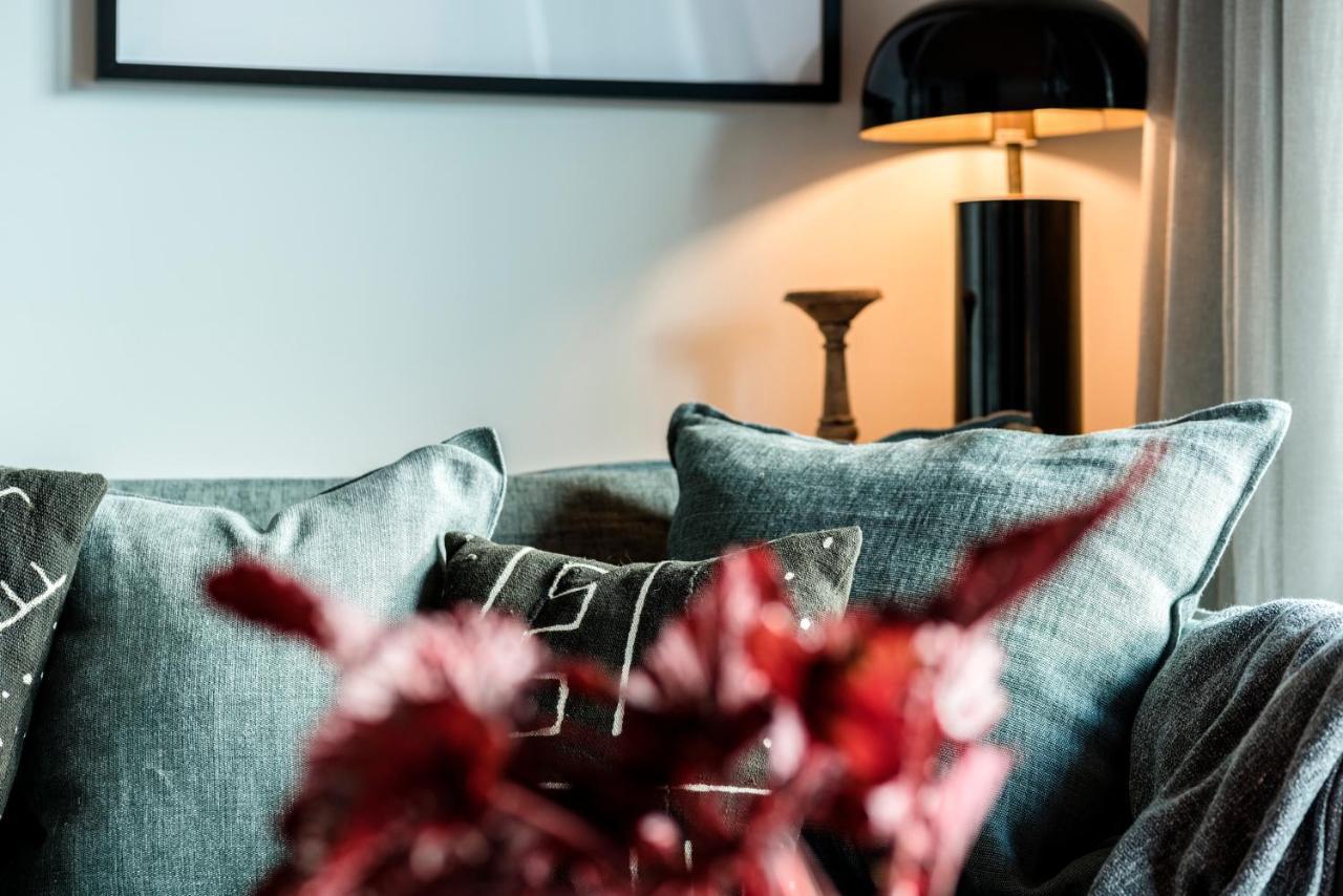 Pfoertner Penthouse Apartment เฮาส์ไฮม์ ภายนอก รูปภาพ